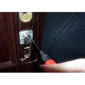 沈阳万锦和平里开锁换锁电话及专业服务指南